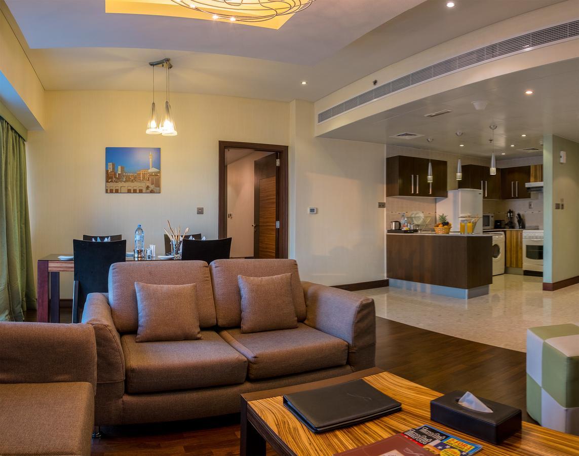Aparthotel Premiere -