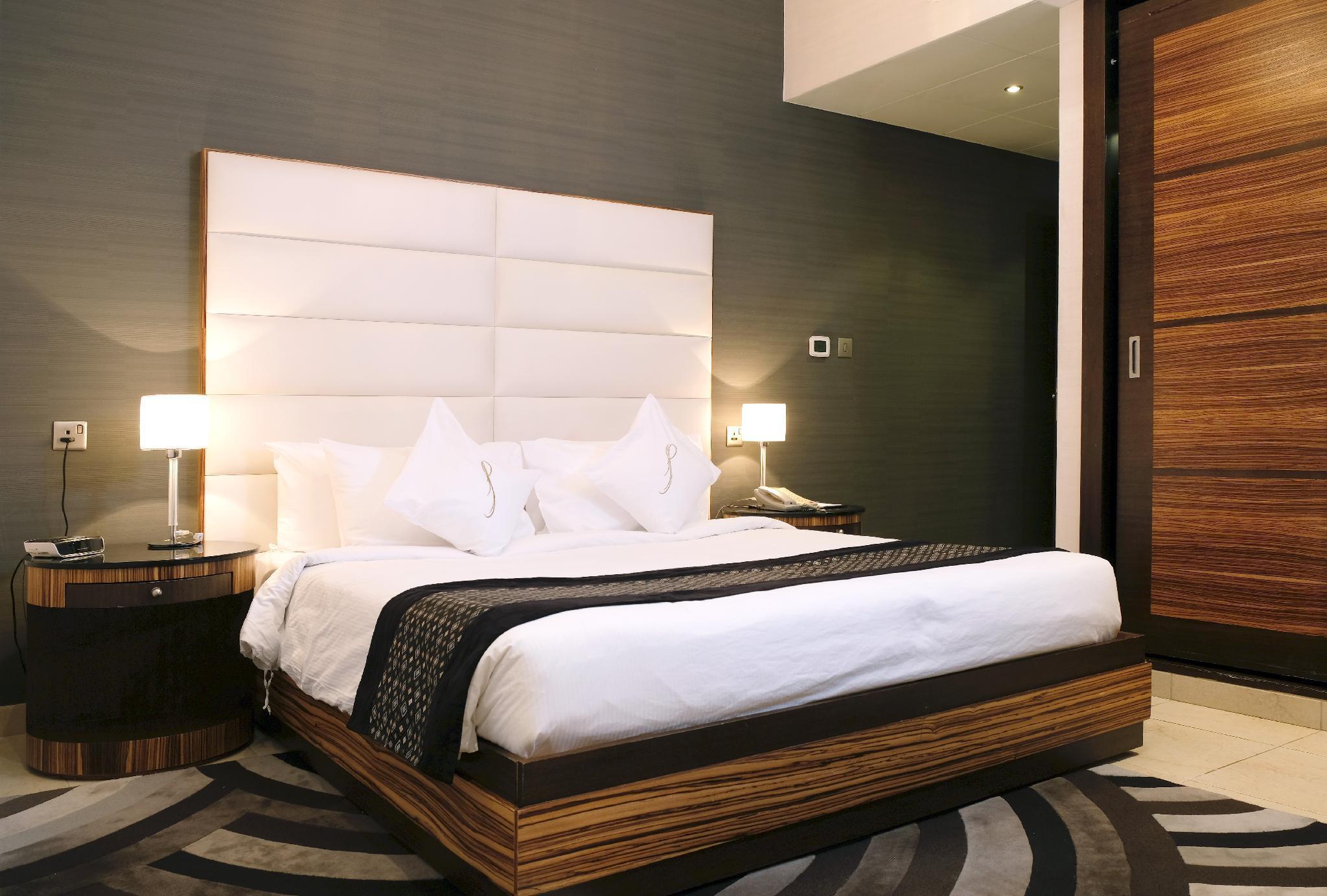 Premiere - Aparthotel 4*